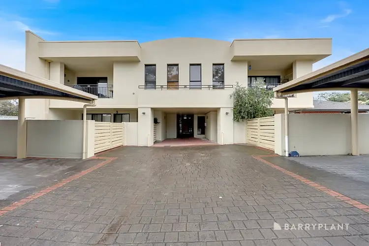 6/3 Mill Park Drive, Mill Park VIC 3082