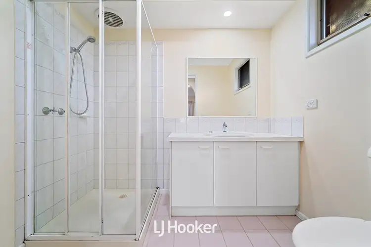 Sixth view of Homely house listing, 4 Edsall Close, Hampton Park VIC 3976