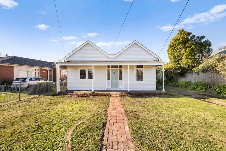 4 Cuthberts Road, Alfredton VIC 3350