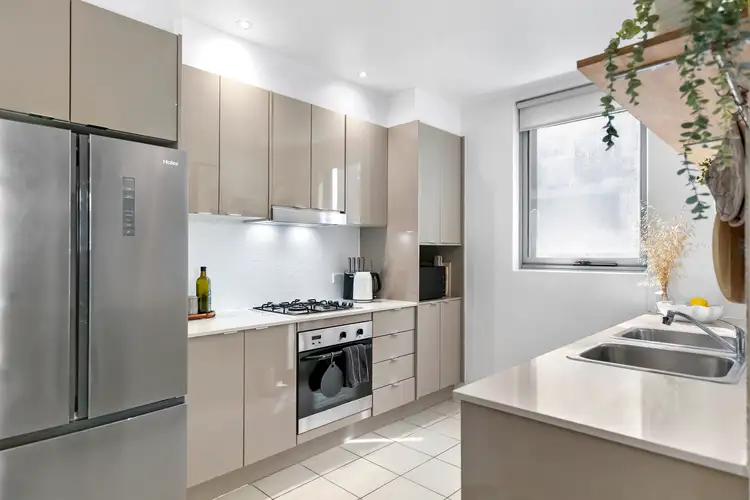 Fifth view of Homely apartment listing, A2/24 Sturdee Parade, Dee Why NSW 2099