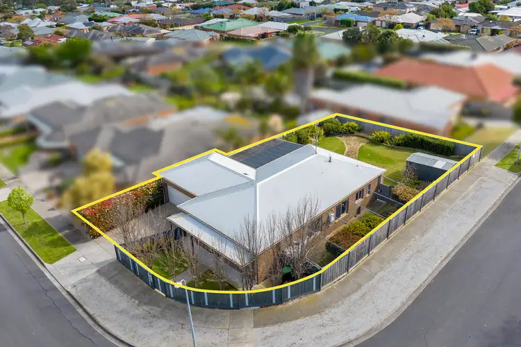 31-33 Huon Crescent, Leopold VIC 3224