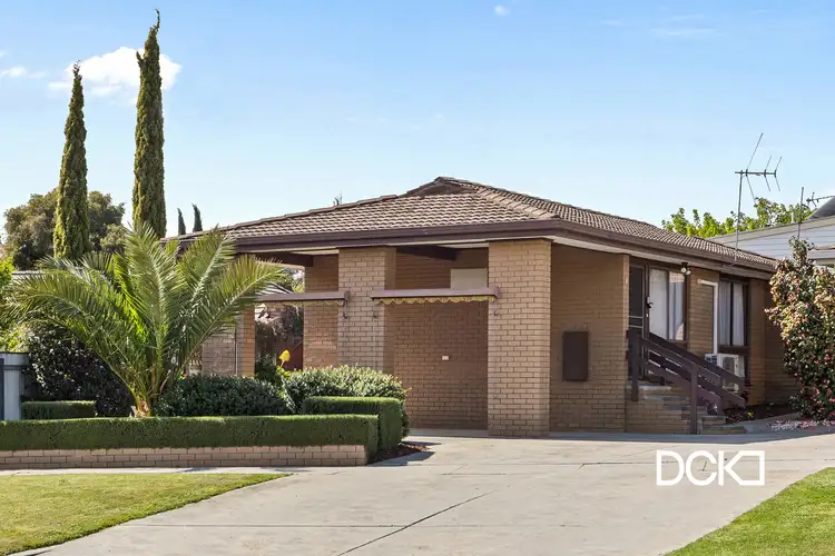Main view of Homely unit listing, 1/27 Skene Street, Kennington VIC 3550