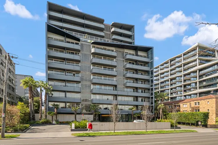 403/74 Queens Road, Melbourne VIC 3004