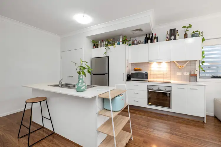 3/19 Rolle Street, Holland Park West QLD 4121