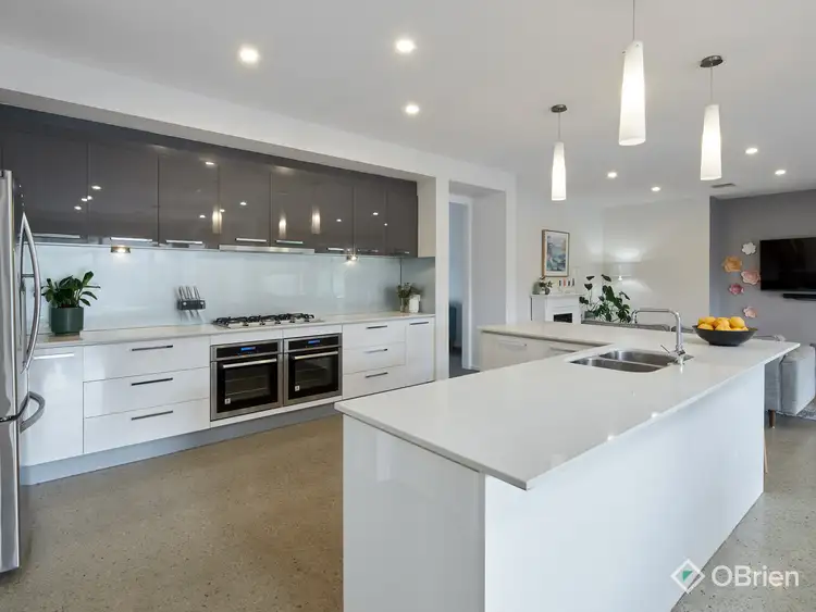 Fifth view of Homely house listing, 11 Nottingham Court, Drouin VIC 3818