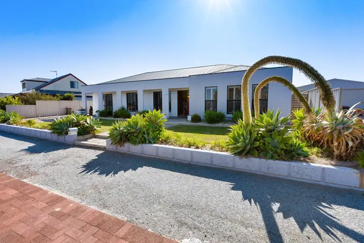 16 Berryman Street, Tumby Bay SA 5605