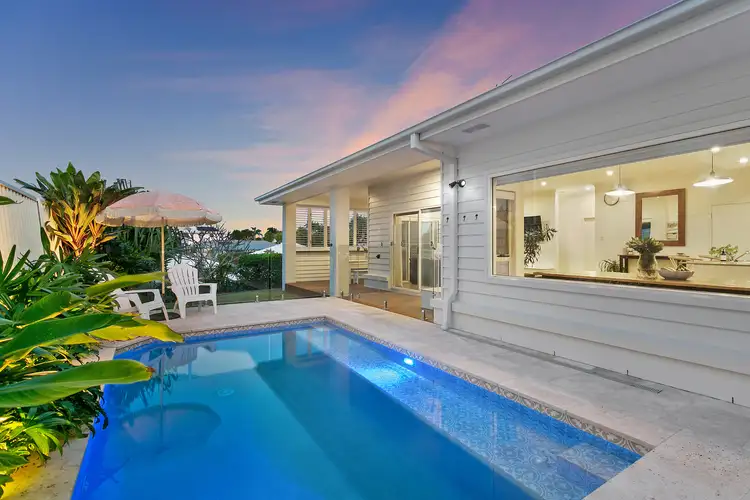 9 Rees Court, Elanora QLD 4221