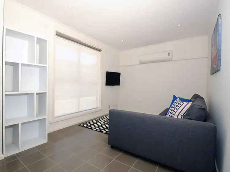 Second view of Homely unit listing, 2/32 Ormond Street, Mordialloc VIC 3195