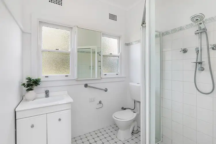 Fifth view of Homely house listing, 2 Jaques Street, Ourimbah NSW 2258