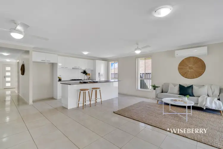 Second view of Homely house listing, 31 Melbourne Road, Wadalba NSW 2259