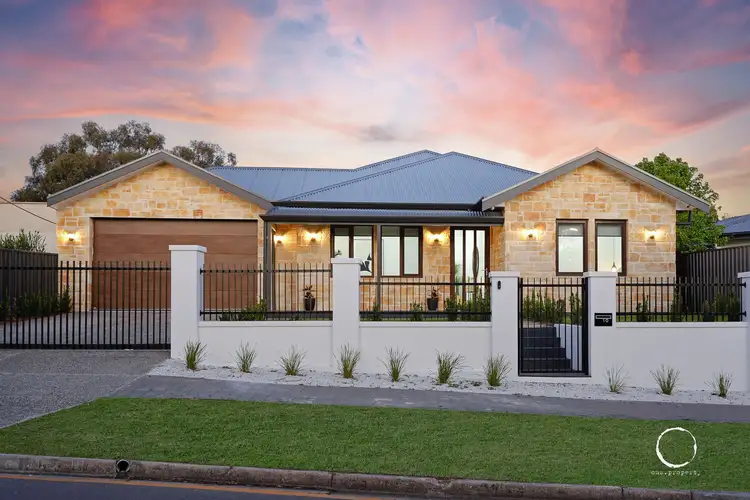 10 Parham Road, Eden Hills SA 5050