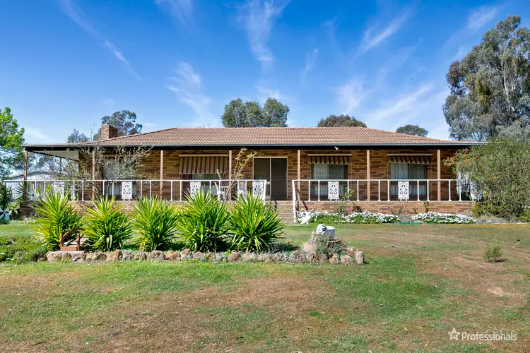27 Durants Road, Redbank VIC 3477