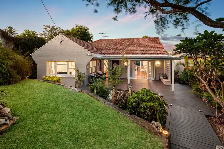 40 Peacock Street, Seaforth NSW 2092