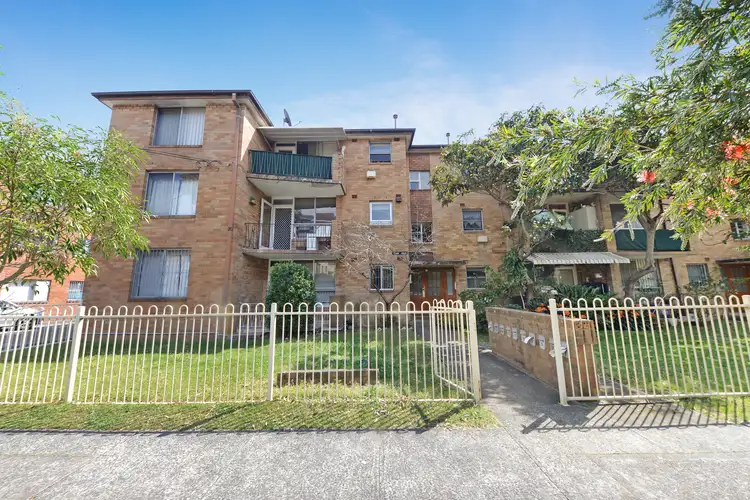 Fifth view of Homely apartment listing, 2/37 Mascot Drive, Eastlakes NSW 2018