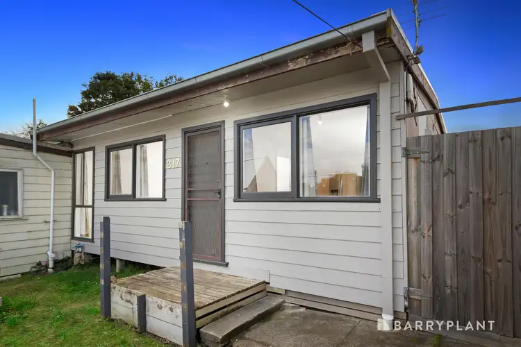 Main view of Homely unit listing, 2/217 Bayswater Road, Bayswater North VIC 3153