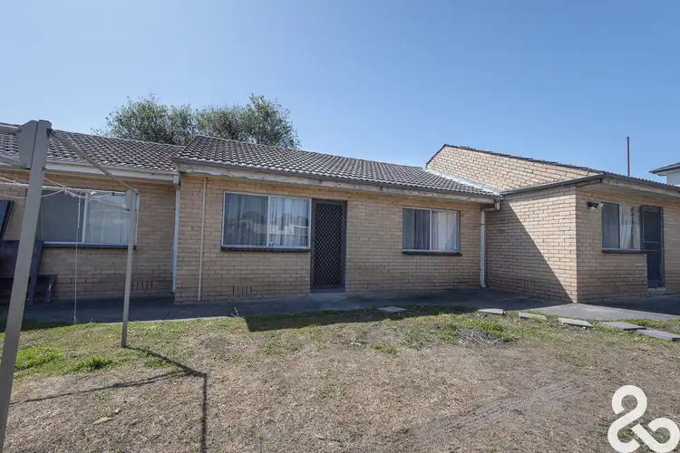 3/12 Daventry Street