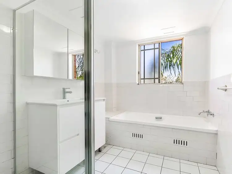 Fourth view of Homely apartment listing, 2E/16 Broughton Road, Artarmon NSW 2064
