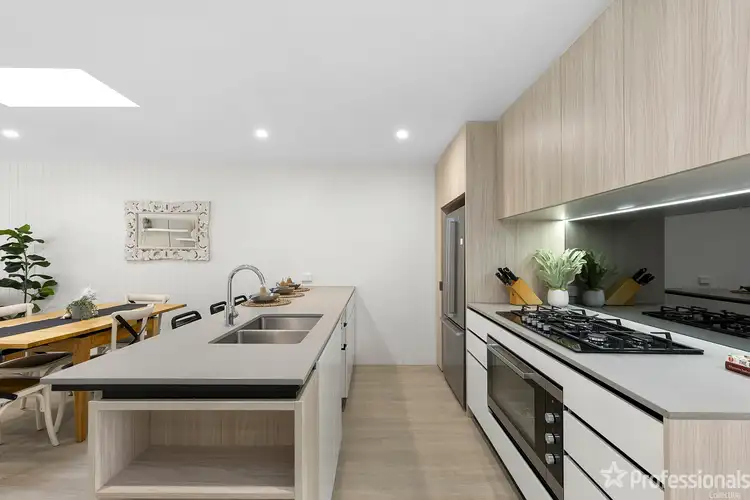 3/7 Sunbird Street, Burleigh Waters QLD 4220