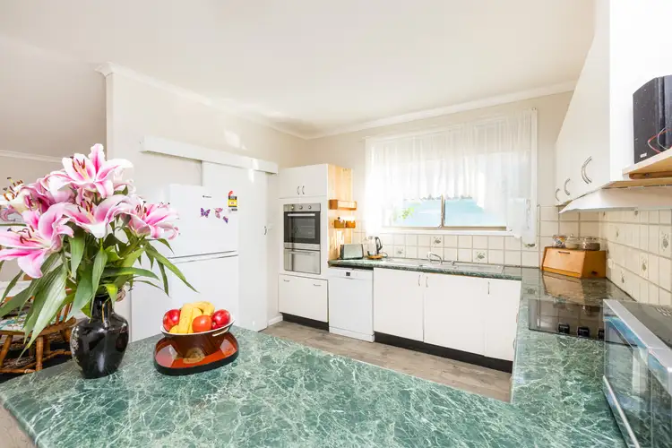 Fifth view of Homely house listing, 6 Latrobe Avenue, Red Cliffs VIC 3496