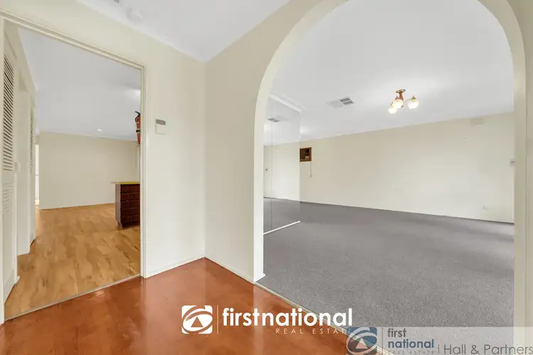 Fifth view of Homely house listing, 4 Bootie Court, Endeavour Hills VIC 3802