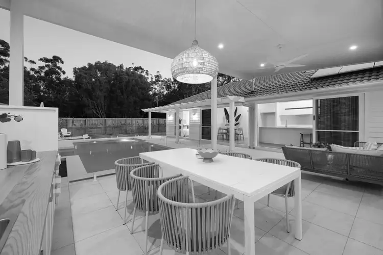 21 Aquamarine Circuit, Noosa Waters QLD 4566