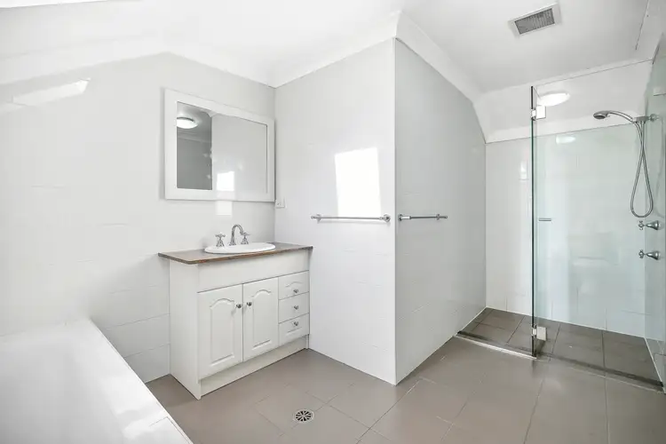 Fourth view of Homely apartment listing, 8/68-70 Grosvenor Street, Neutral Bay NSW 2089