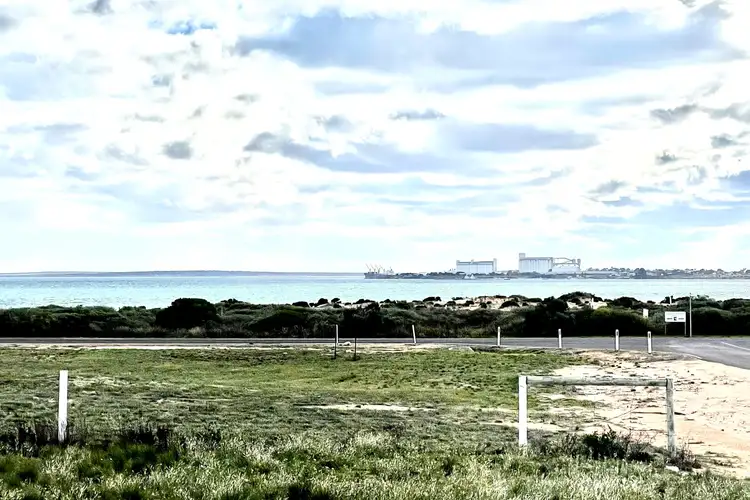 Second view of Homely house listing, 31 Laguna Avenue, Ceduna Waters SA 5690