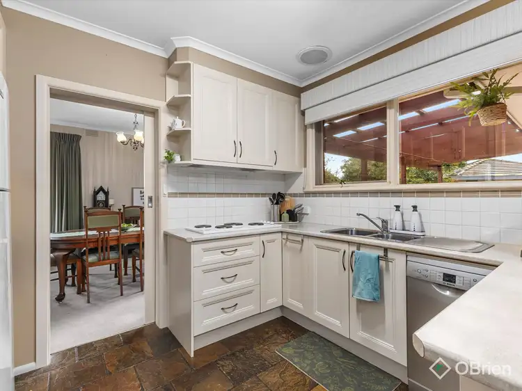 Fifth view of Homely house listing, 2 Retford Court, Doncaster East VIC 3109