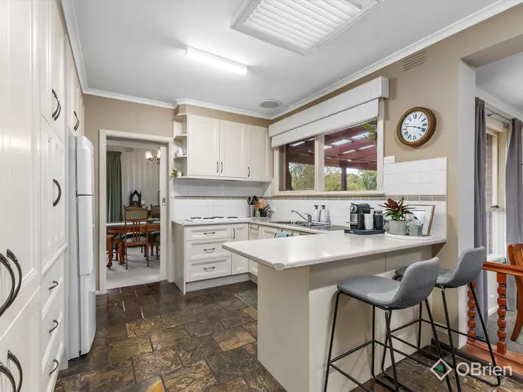 Sixth view of Homely house listing, 2 Retford Court, Doncaster East VIC 3109