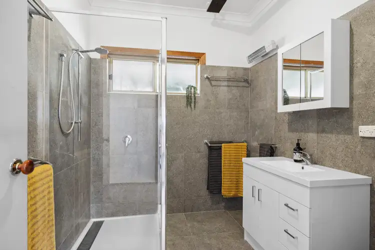 Sixth view of Homely house listing, 11 Victoria Street, Blackwood VIC 3458