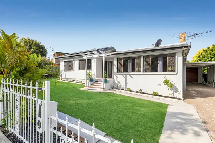 4 Frost Street, Clontarf QLD 4019