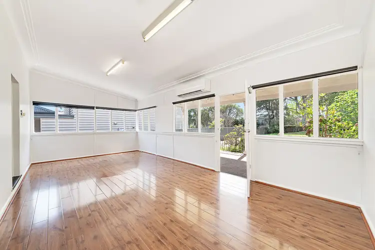 7 Oates Avenue