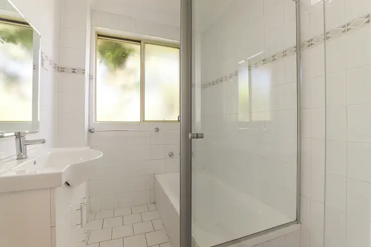 Fifth view of Homely apartment listing, 18/50-54 The Grand Parade, Sutherland NSW 2232