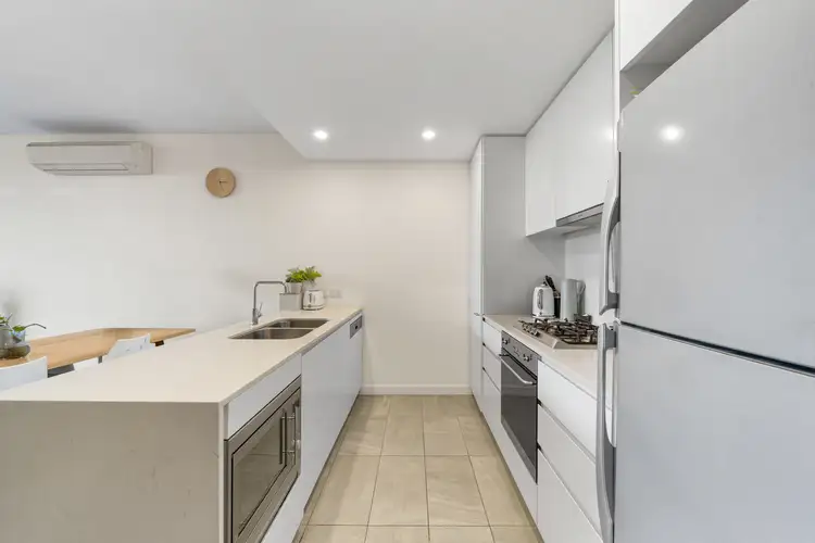 Fourth view of Homely apartment listing, 4202/50 Pemberton Street, Botany NSW 2019