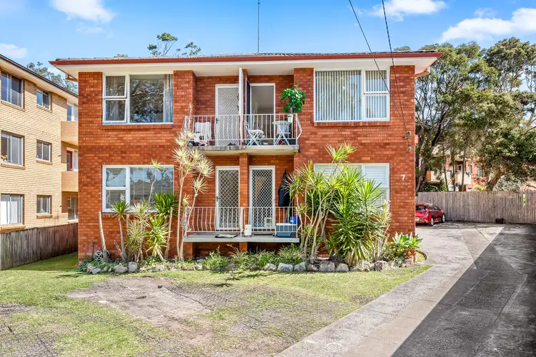 Fifth view of Homely apartment listing, 2/7 Grafton Crescent, Dee Why NSW 2099