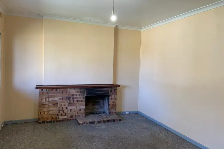 Second view of Homely semi-detached listing, 8B Lefroy Street, Merredin WA 6415