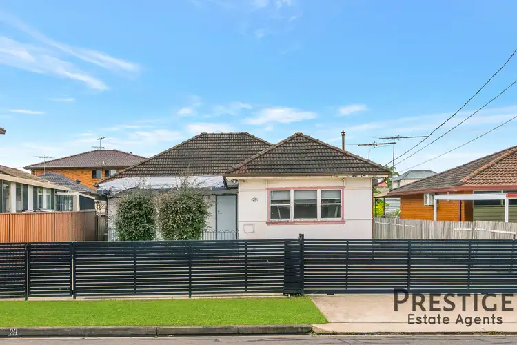 29 Wenden Street, Fairfield NSW 2165