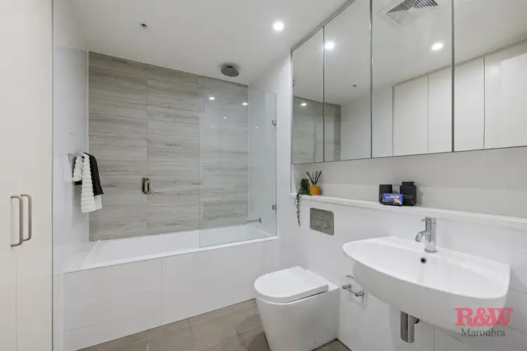 Sixth view of Homely apartment listing, 413B/2 Muller Lane, Mascot NSW 2020