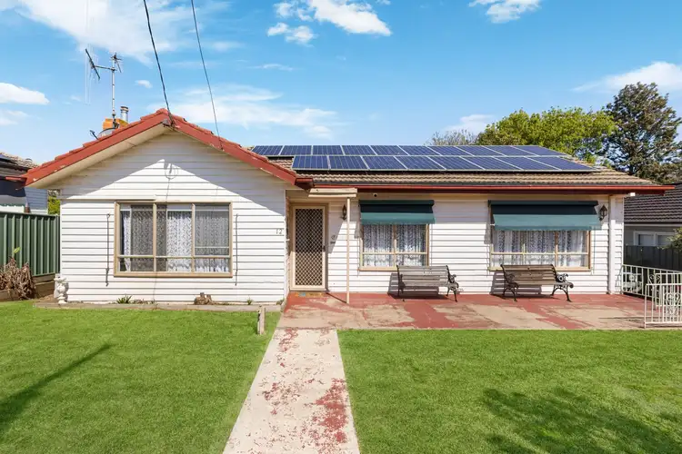 12 Lansell Street, Kangaroo Flat VIC 3555