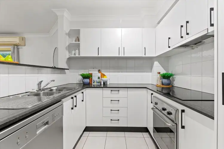 Third view of Homely apartment listing, 2/246-250 Maroubra Road, Maroubra NSW 2035