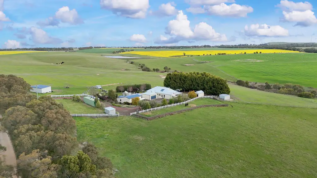 Main view of Homely house listing, 162 Arthurs Lane, Mount Mercer VIC 3352