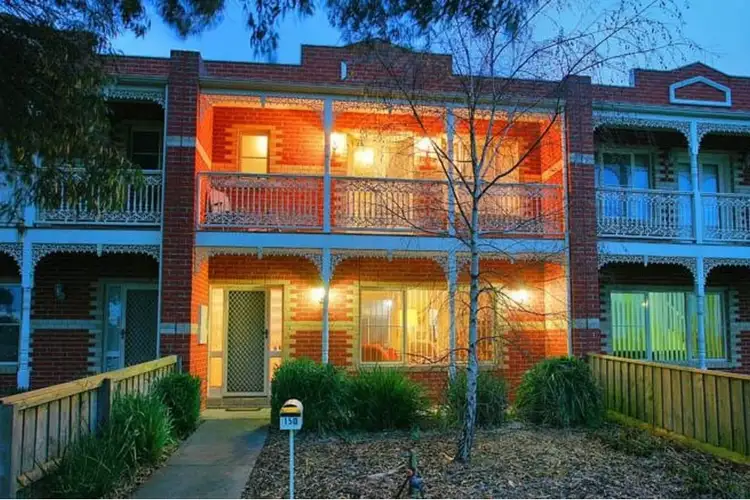 150 Paterson Drive, Lynbrook VIC 3975