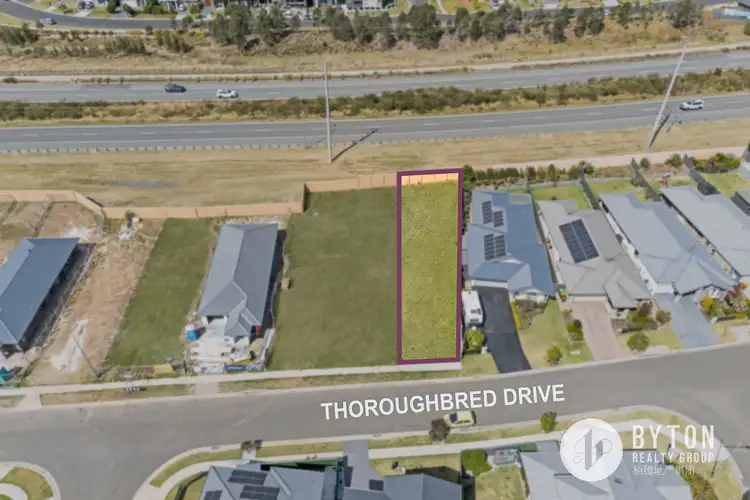 28 Thoroughbred Drive