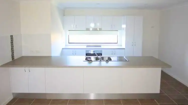 Second view of Homely house listing, 25 Orangeberry Circuit, Mount Low QLD 4818