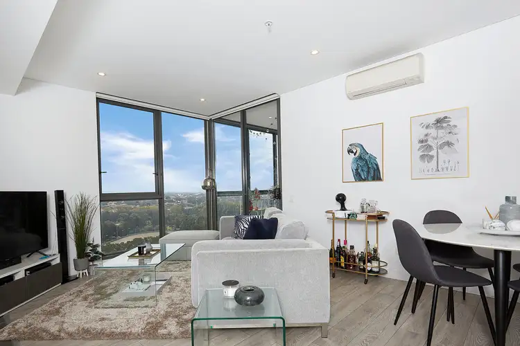 1411/20 Chisholm Street