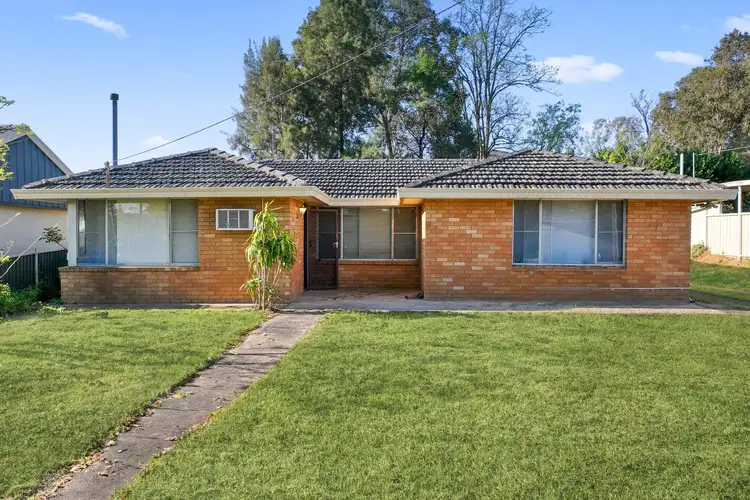35 Hill Street, Picton NSW 2571