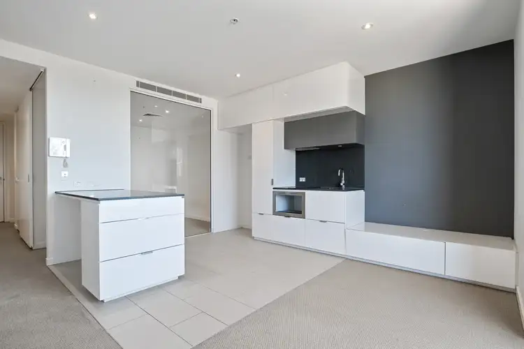 2009/555 Swanston Street, Carlton VIC 3053