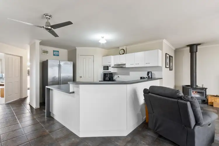 Fifth view of Homely house listing, 10 Elizabeth Street, Yorketown SA 5576