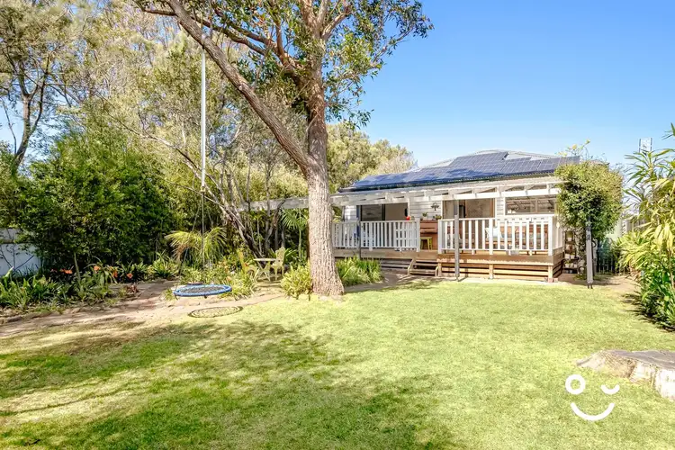 8 Elizabeth Street, Towradgi NSW 2518