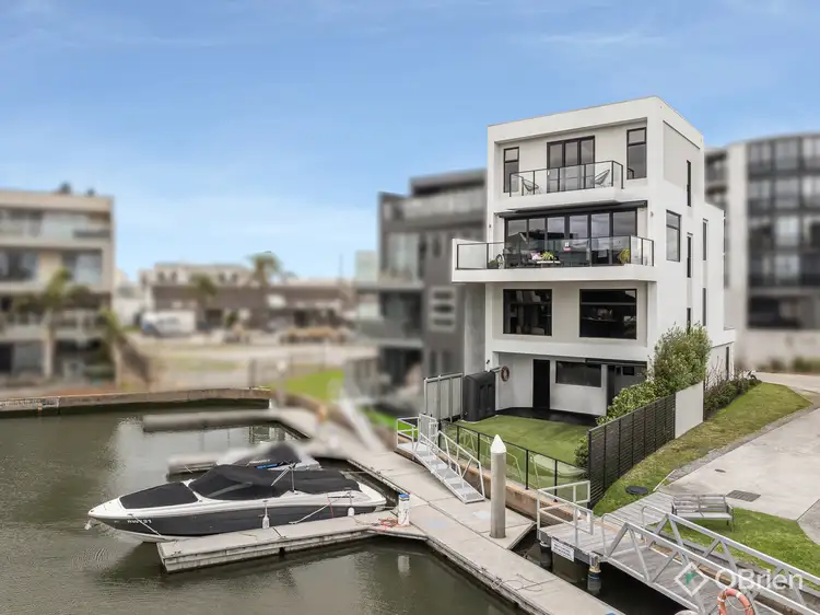 21 Pier One Drive, Patterson Lakes VIC 3197